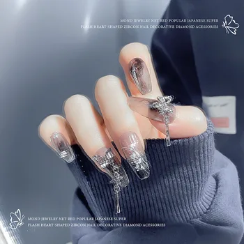5шт Дизайн ногтей с длинной кисточкой в форме бабочки дизайнерские подвески Ювелирные изделия из полого сплава 3D Наклейки Украшения для ногтей
